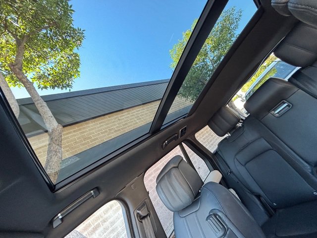 Used 2019 Land Rover Range Rover Supercharged AWD/4WD image 42