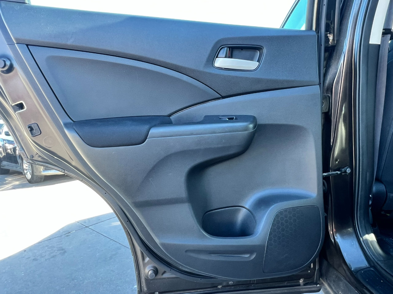 Used 2015 Honda CR-V LX image 26