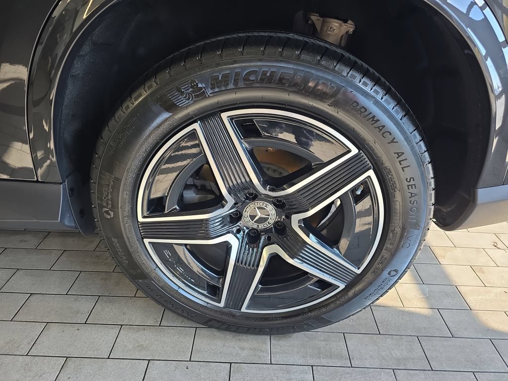 Used 2026 Mercedes-Benz GLC 300 image 36