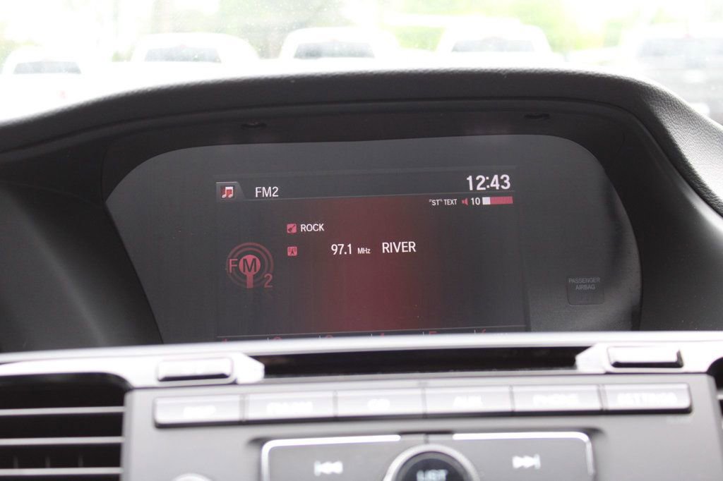Used 2017 Honda Accord Sport image 19