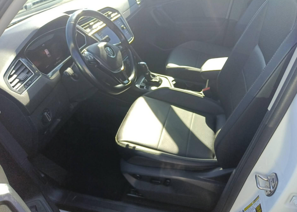 Used 2019 Volkswagen Tiguan SEL AWD/4WD image 6