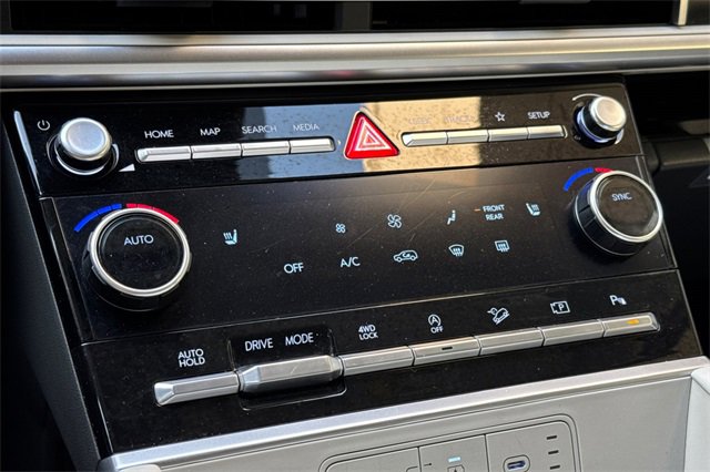 Used 2024 Hyundai Santa Fe SEL image 27
