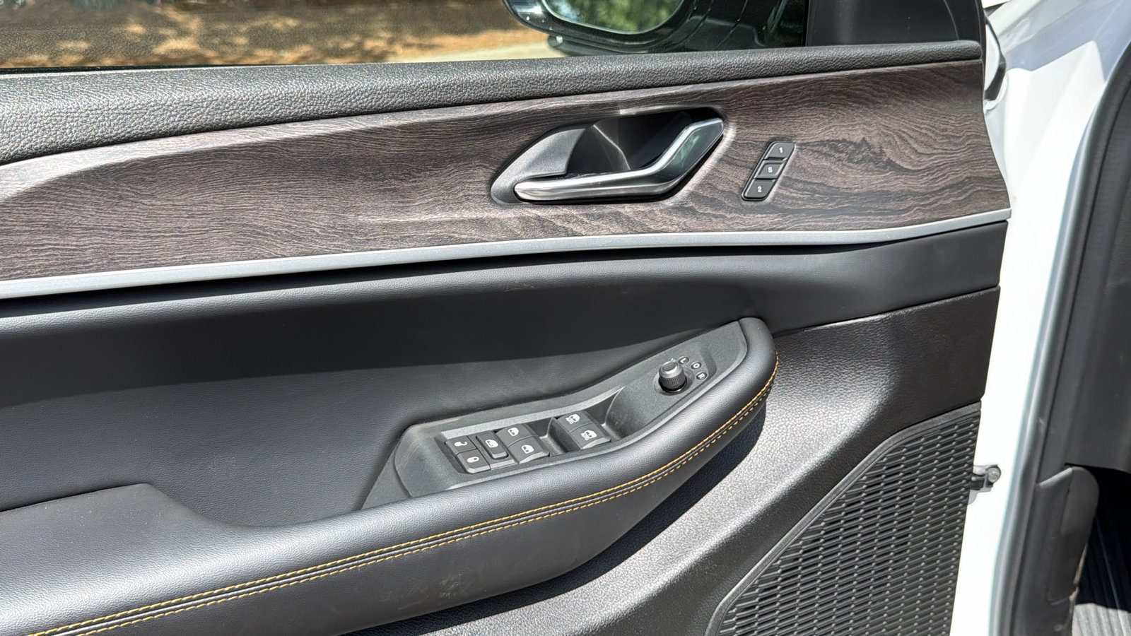 New 2026 Jeep Grand Cherokee Limited AWD/4WD image 15