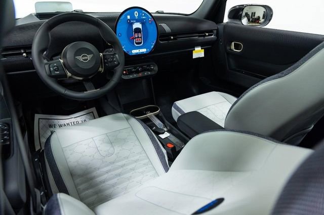 New 2026 MINI Cooper 4-Door Hardtop image 17