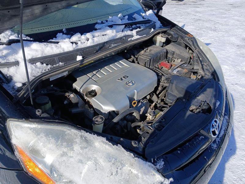 Used 2009 Toyota Sienna XLE image 18