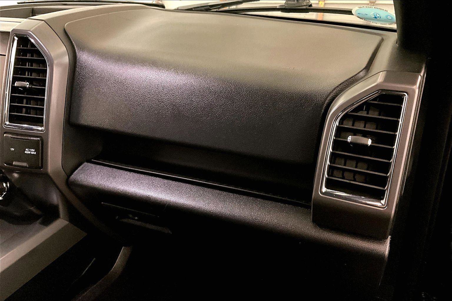 Used 2016 Ford F150 XLT w/ Equipment Group 302A Luxury image 15