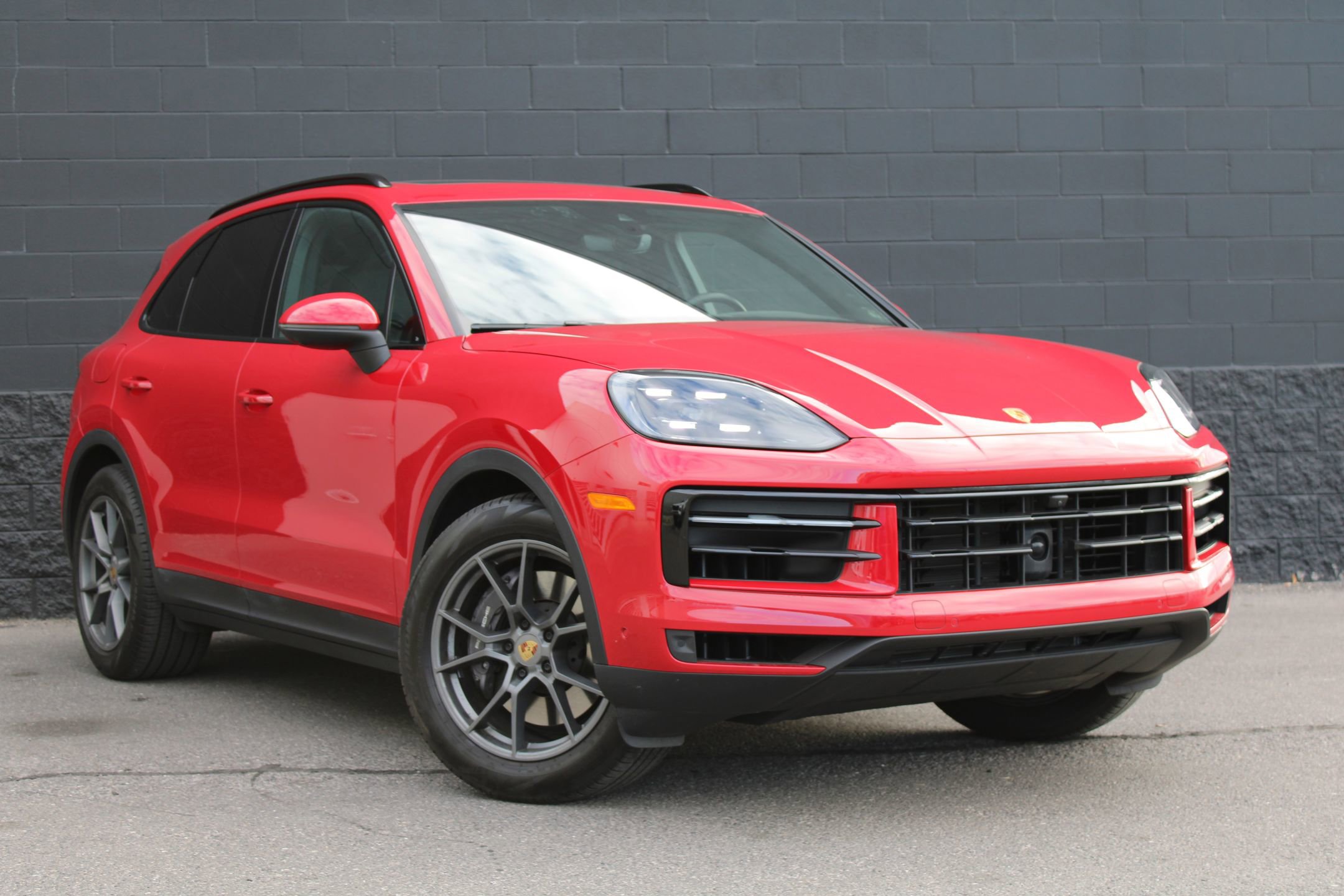Certified 2024 Porsche Cayenne image 8