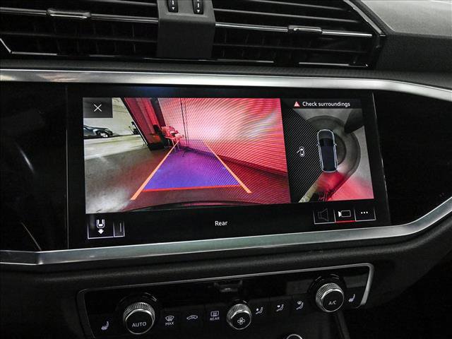 Used 2021 Audi Q3 2.0T Premium Plus w/ Premium Plus Package image 14
