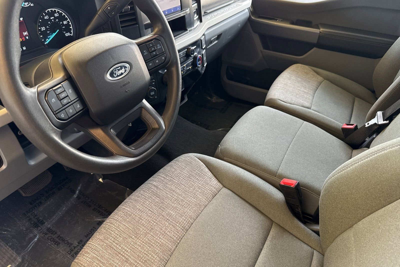 Used 2024 Ford F250 XLT image 11