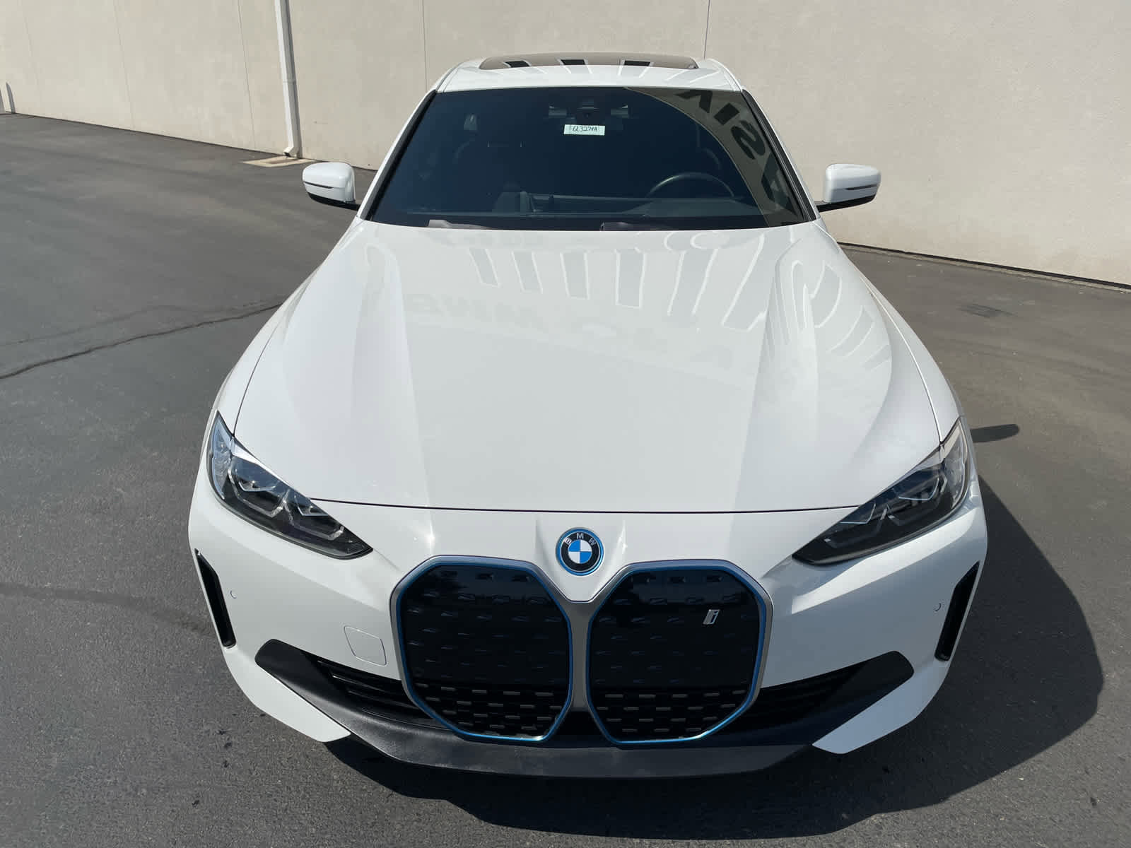Used 2023 BMW i4 eDrive35 w/ Premium Package image 2