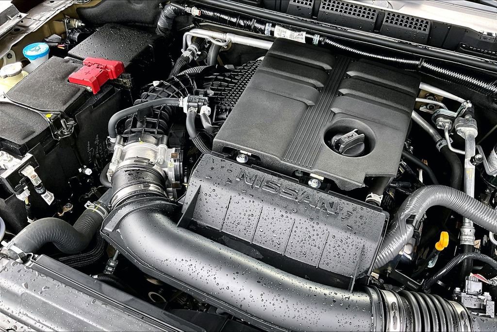 Used 2025 Nissan Frontier SV RWD image 34