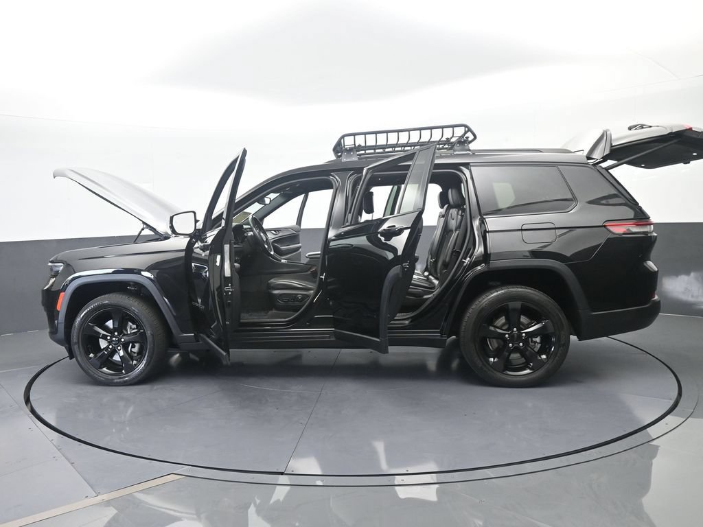 Used 2022 Jeep Grand Cherokee L Laredo RWD image 76