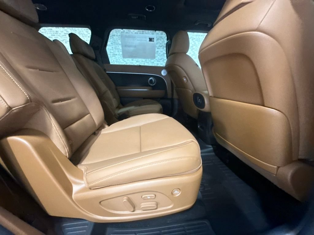 New 2027 Hyundai Palisade Calligraphy FWD image 13