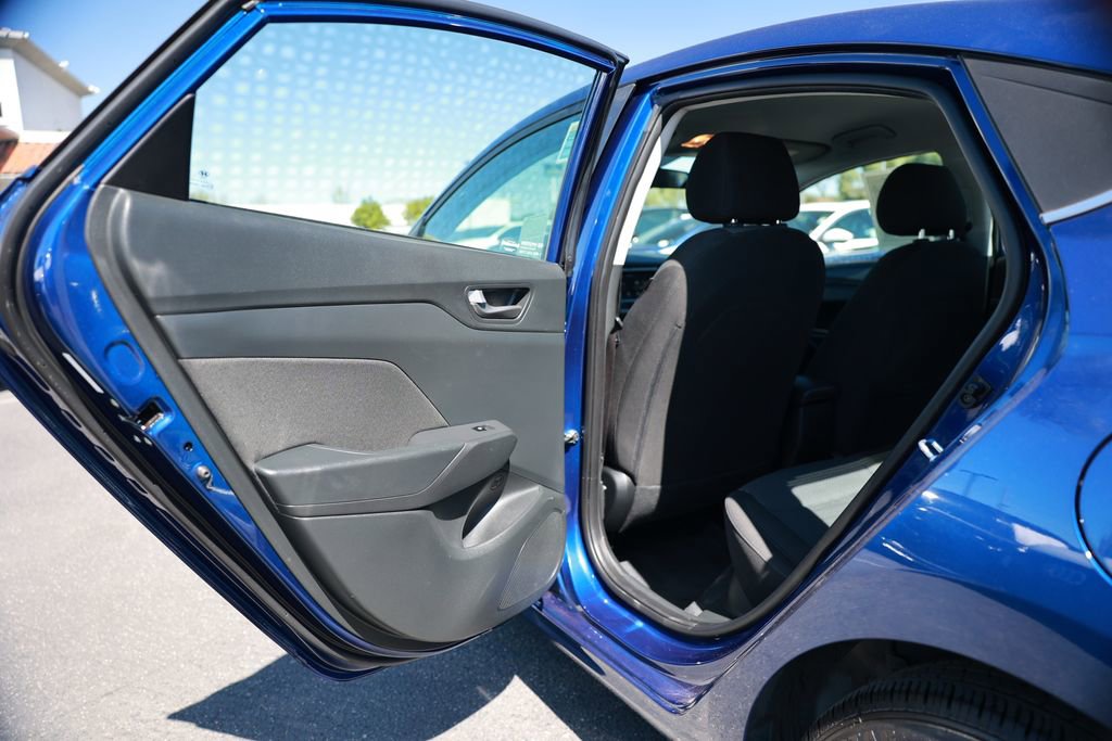 Used 2022 Hyundai Accent SEL image 33