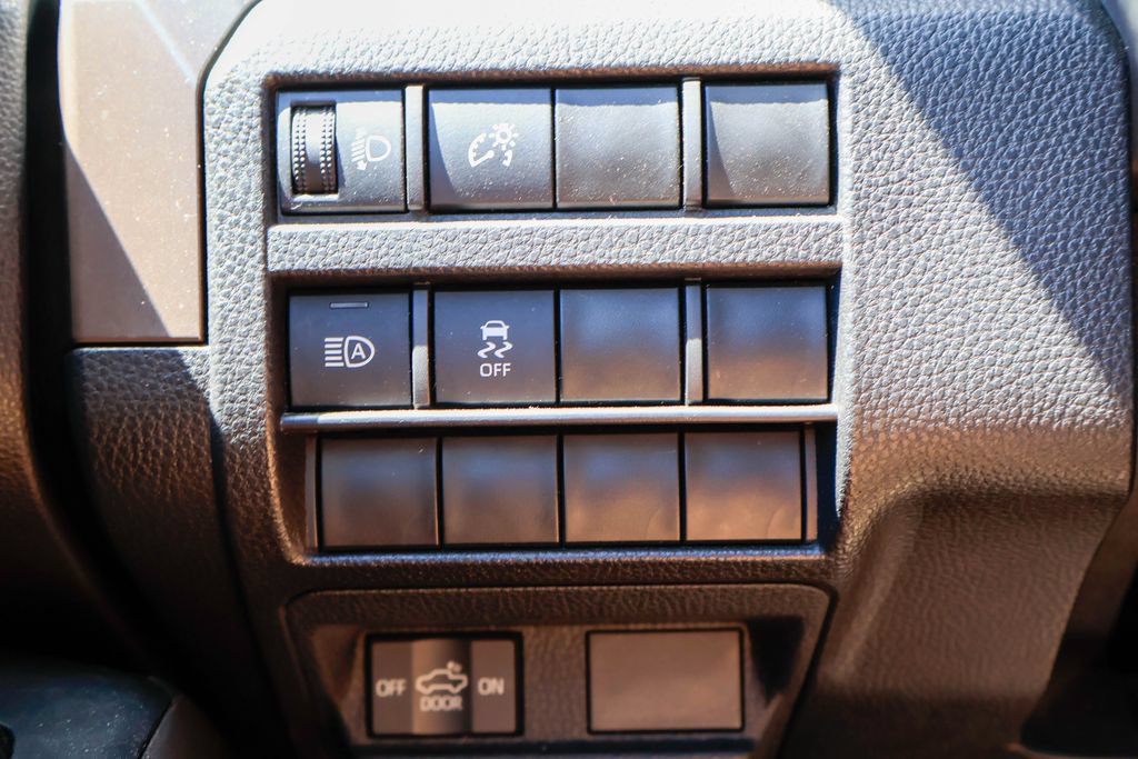 Used 2024 Toyota Tacoma SR5 RWD image 17