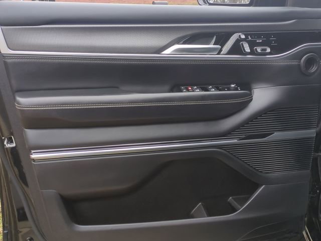 Used 2024 Jeep Grand Wagoneer Series II w/ Quick Order Packagew 28T image 30