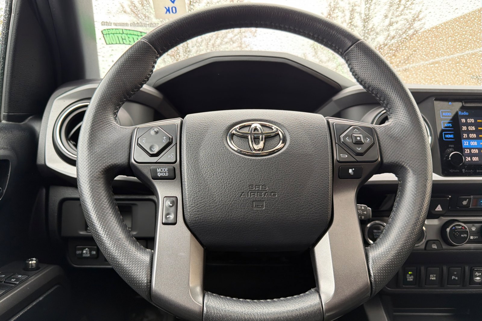 Used 2017 Toyota Tacoma TRD Off-Road image 22