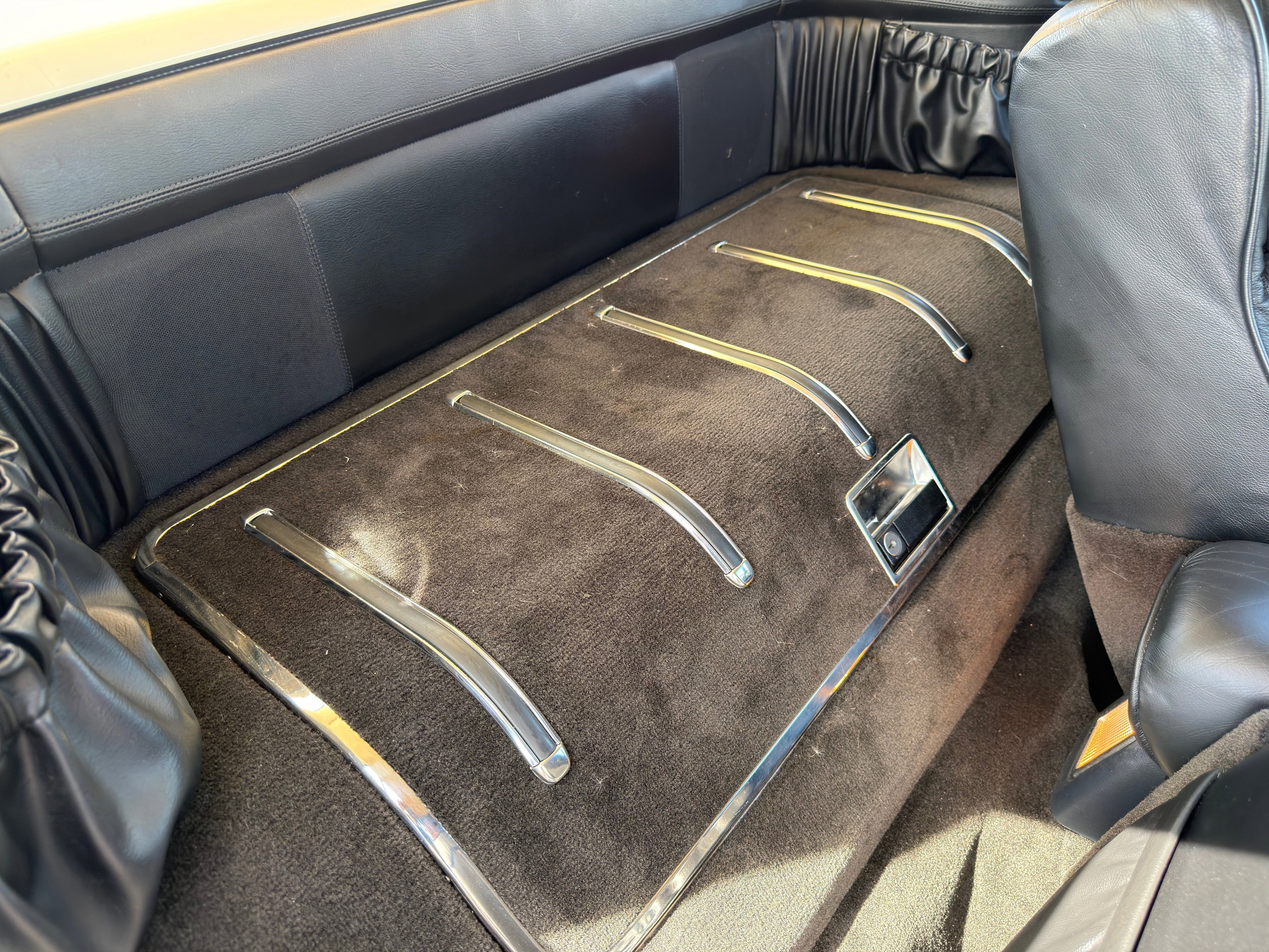 Used 1991 Chrysler TC by Maserati image 12