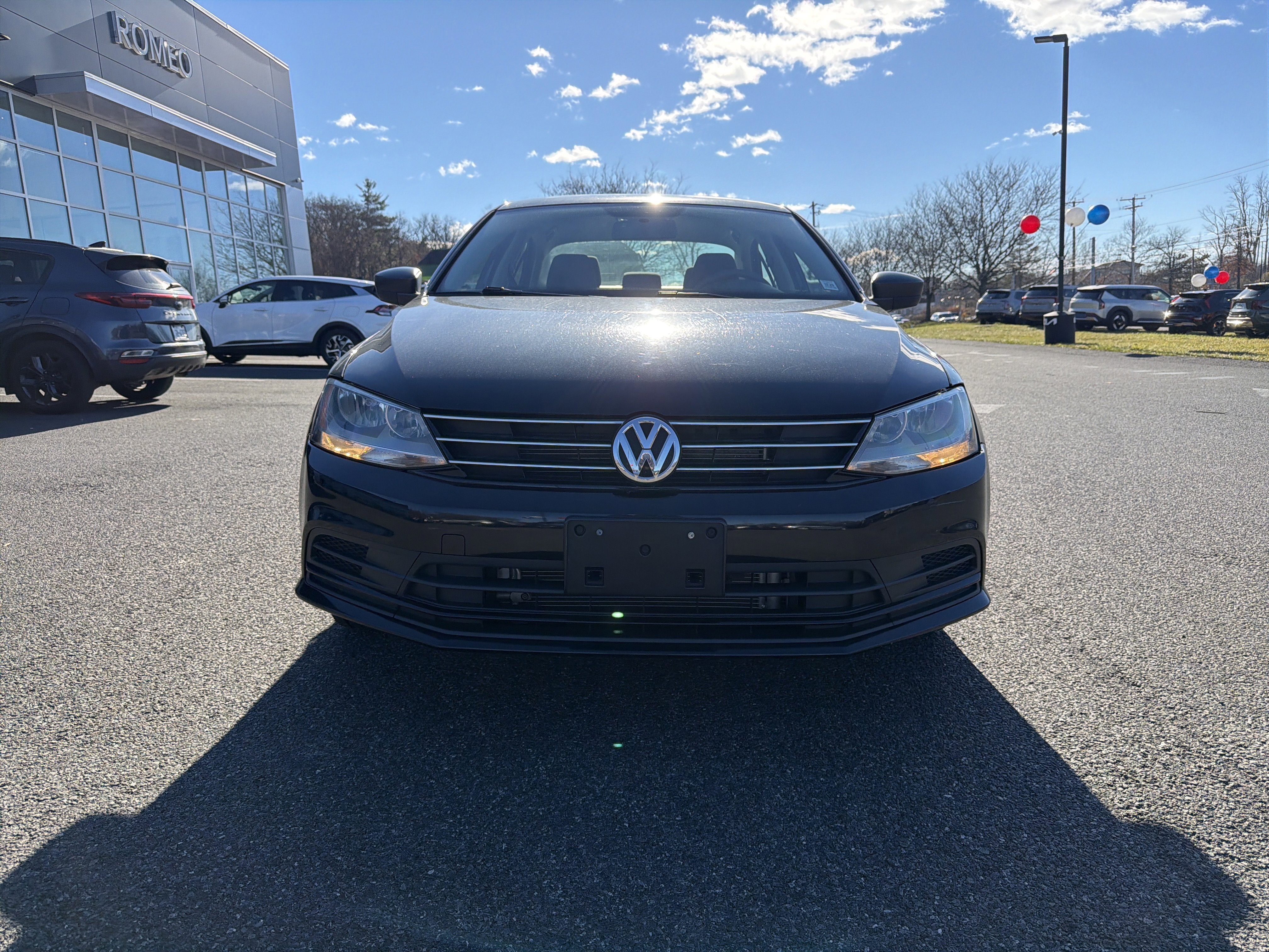 Used 2015 Volkswagen Jetta S image 2
