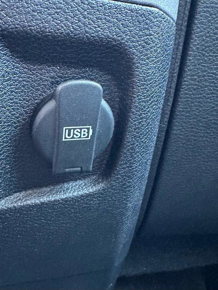 Used 2018 RAM 1500 Express w/ Express Value Package AWD/4WD image 31