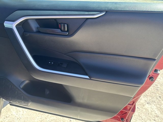 Used 2024 Toyota RAV4 LE image 23