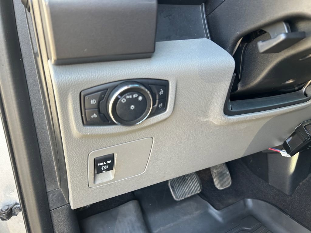 Used 2020 Ford F150 XLT w/ XTR Package image 21