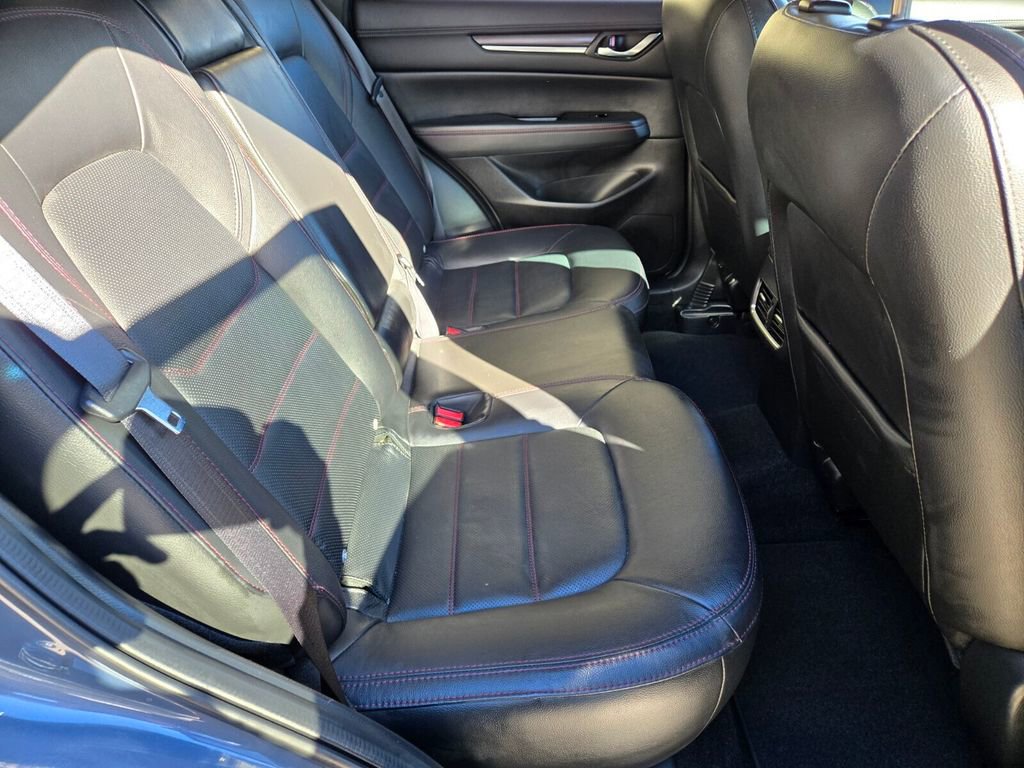 Used 2023 MAZDA CX-5 Carbon Edition image 20