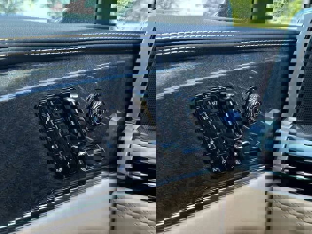 New 2026 Cadillac Escalade IQ Luxury 2 image 22