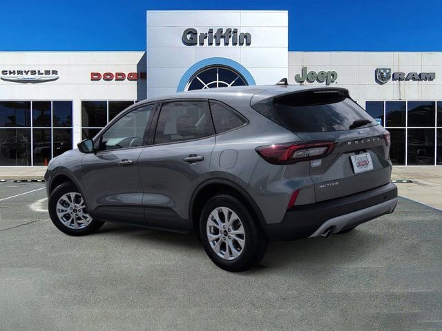 Used 2025 Ford Escape Active w/ Tech Pack #1 FWD image 9