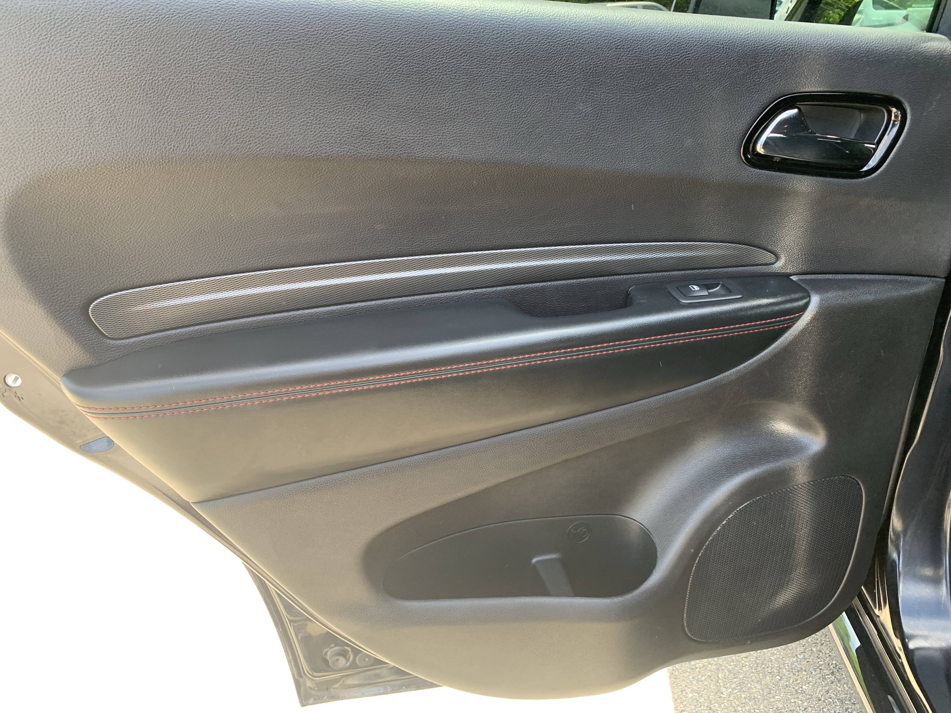 Used 2025 Dodge Durango GT RWD image 34