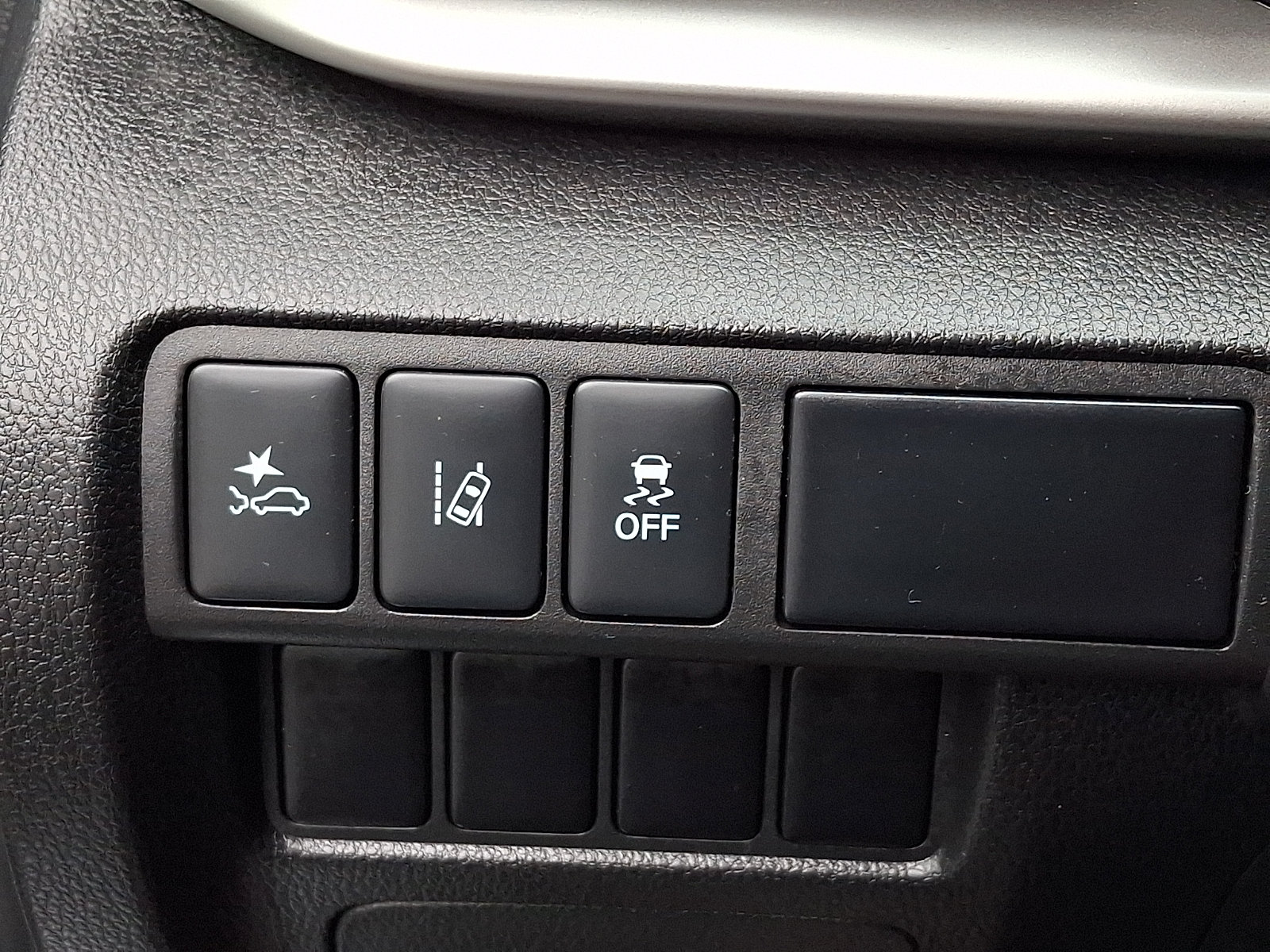 Used 2024 Mitsubishi Eclipse Cross Ralliart AWD/4WD image 25