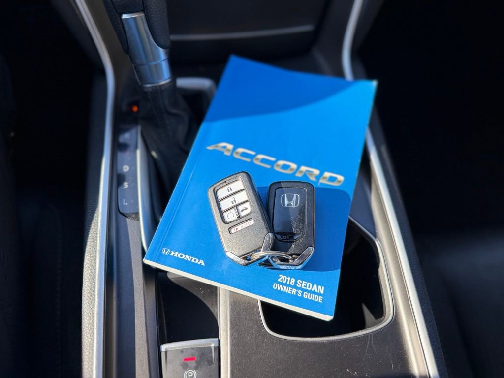 Used 2018 Honda Accord EX image 27