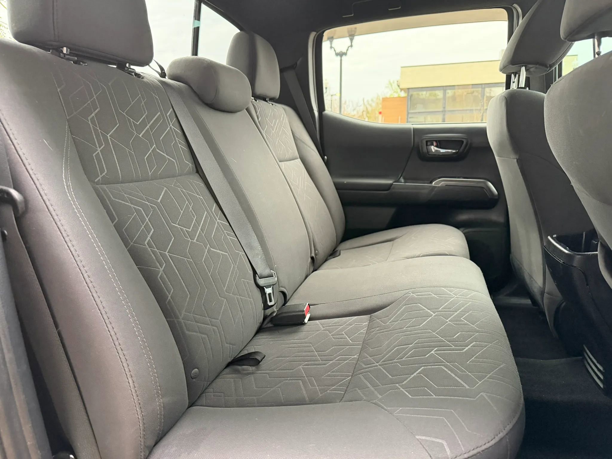 Used 2017 Toyota Tacoma TRD Sport w/ Tow Package image 13