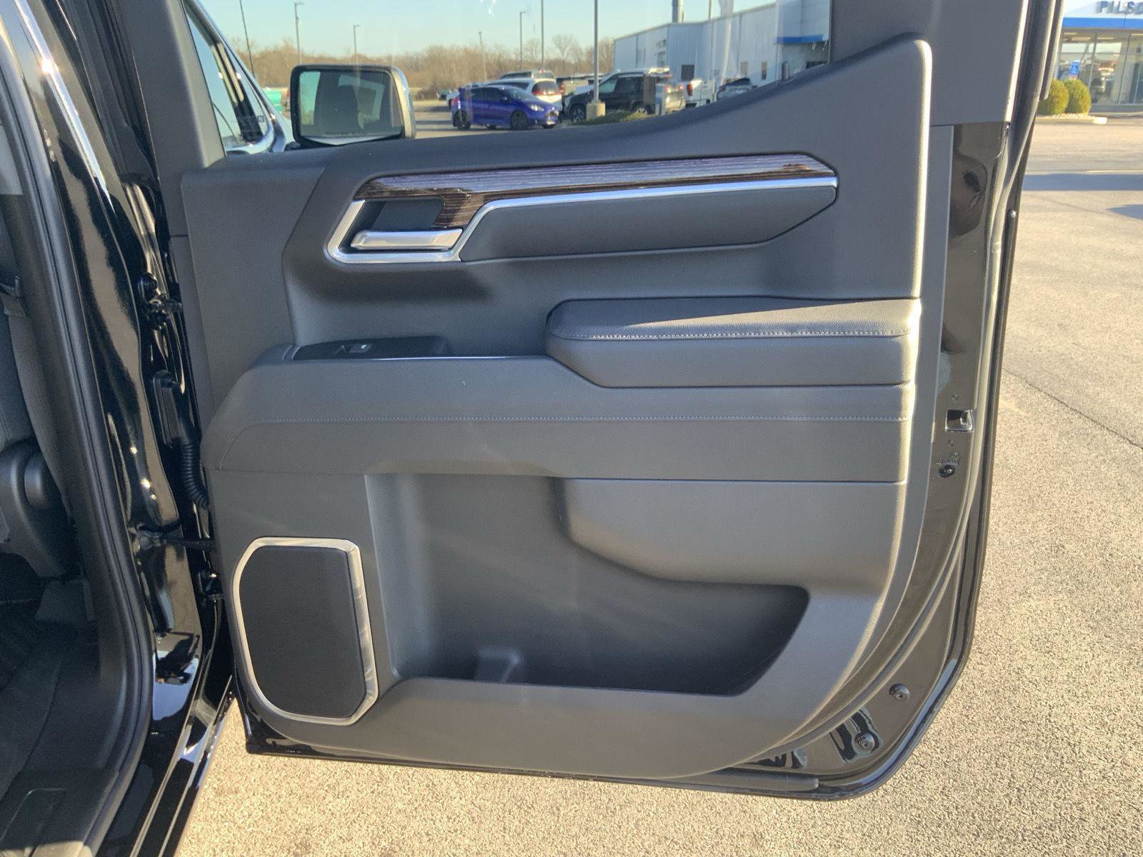 New 2026 GMC Sierra 1500 SLE w/ X31 Off-Road Package image 56