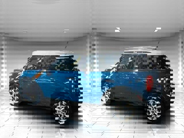 Used 2012 MINI Cooper Countryman image 5