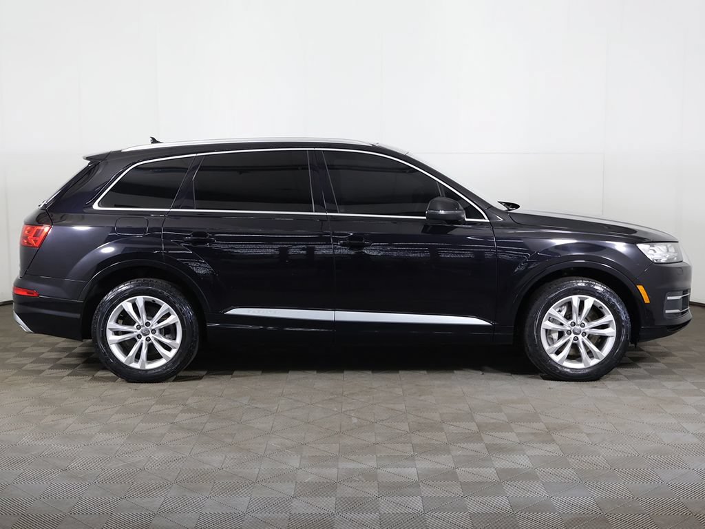 Used 2018 Audi Q7 3.0T Premium Plus AWD/4WD image 22