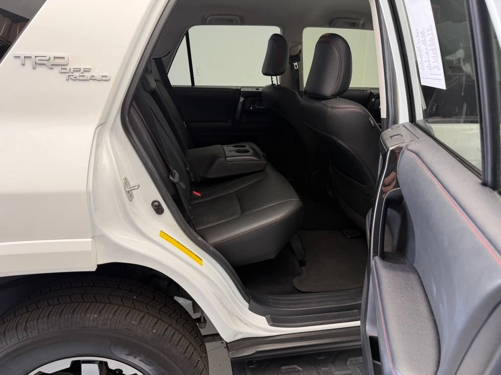 Used 2024 Toyota 4Runner TRD Off-Road Premium AWD/4WD image 8