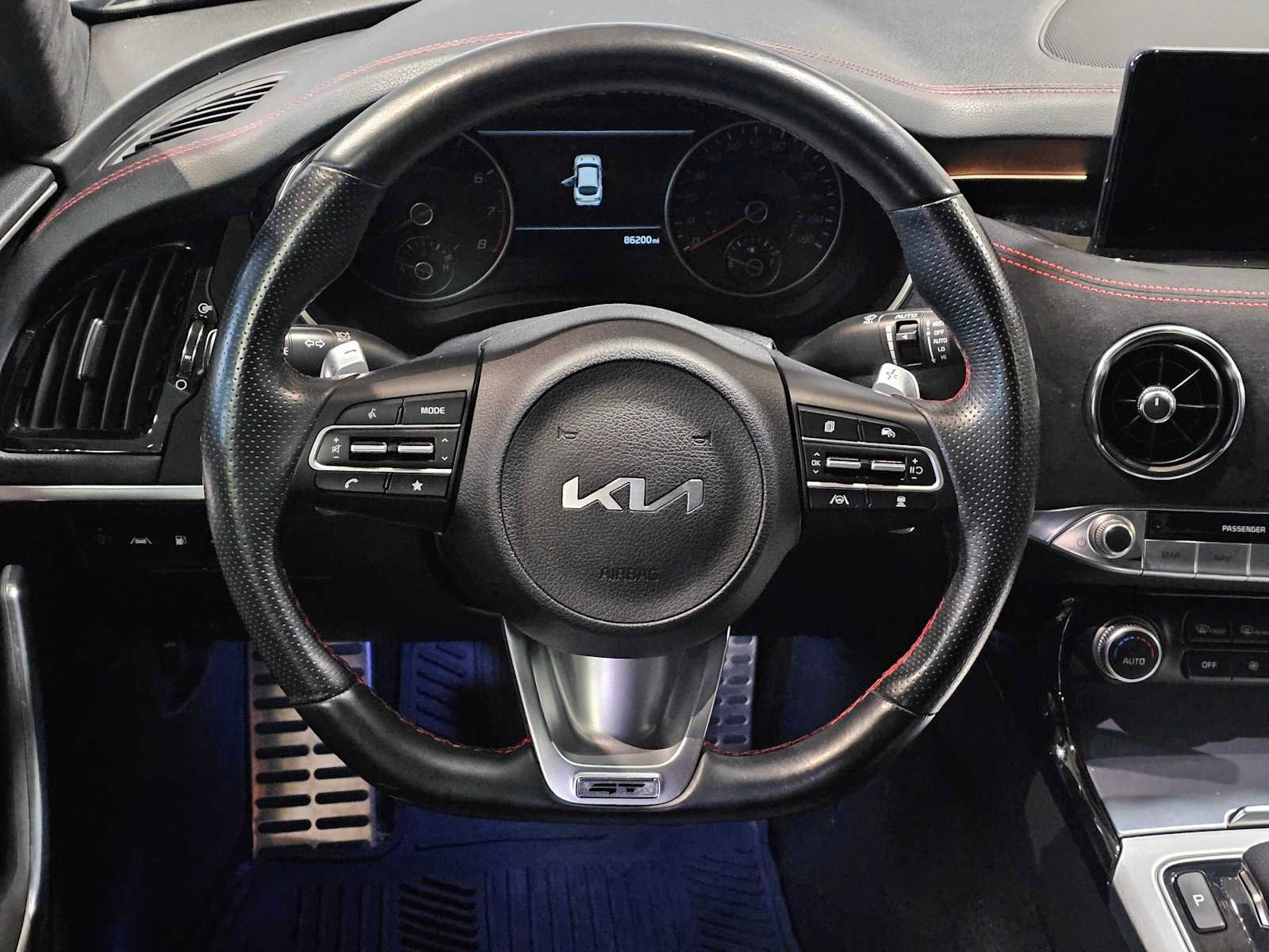 Used 2023 Kia Stinger GT2 w/ Option Group 015 image 19