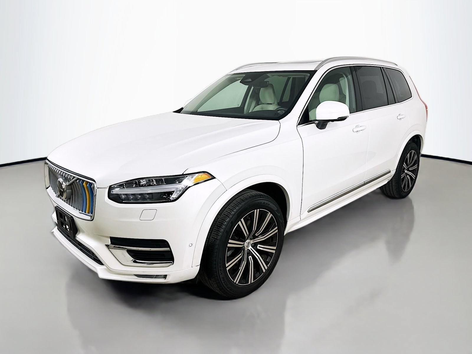 Used 2023 Volvo XC90 B6 Plus w/ Protection Package Premier