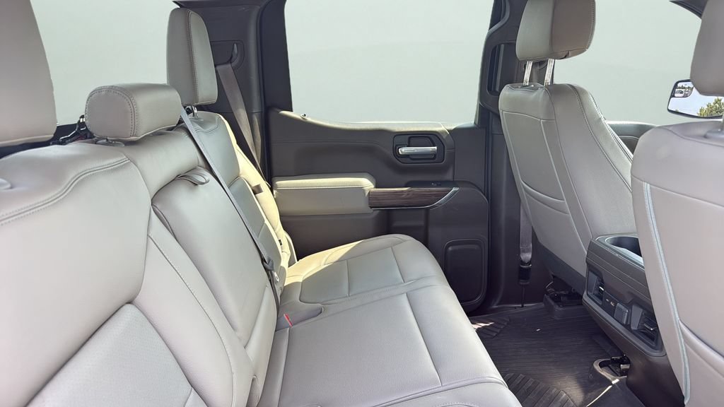 Used 2021 Chevrolet Silverado 1500 RST AWD/4WD image 19