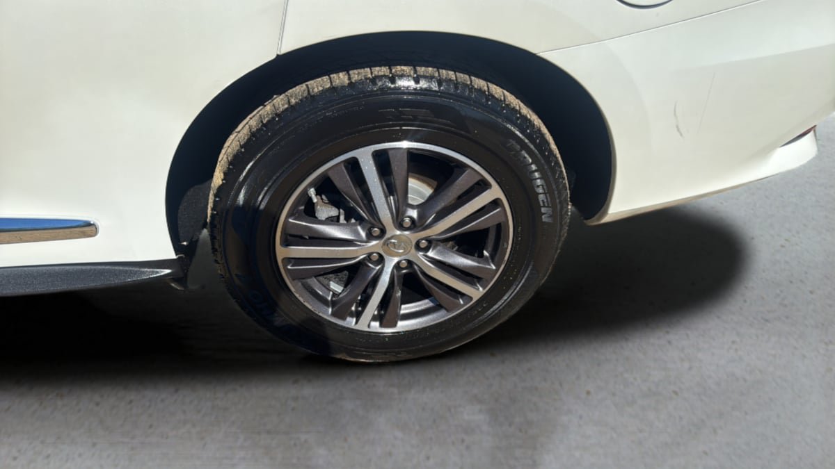Used 2019 INFINITI QX60 Luxe w/ Essential Package AWD/4WD image 23
