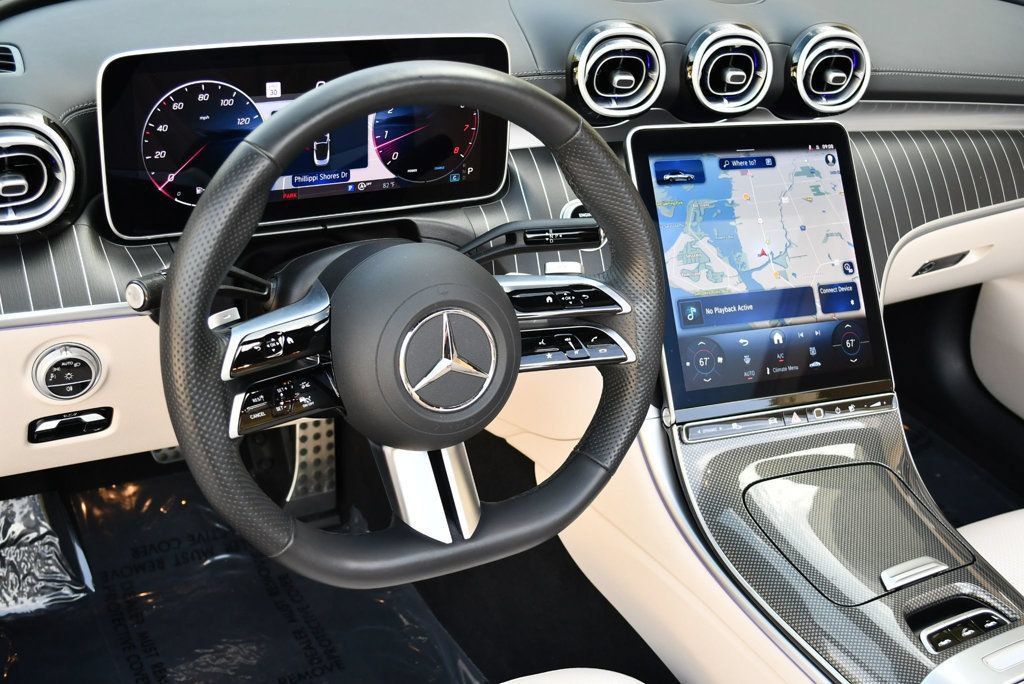 Used 2024 Mercedes-Benz CLE 300 4MATIC Cabriolet image 12