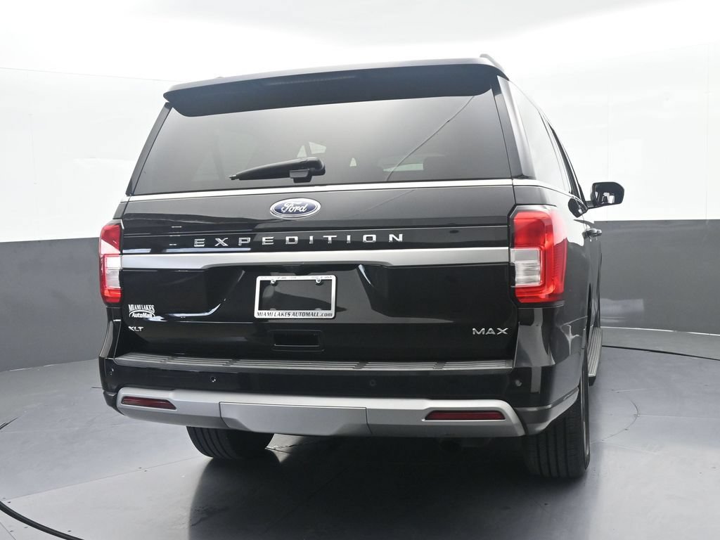 Used 2024 Ford Expedition Max XLT RWD image 5