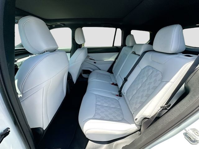 New 2026 Jeep Cherokee Overland w/ Advanced Pro Tech Group image 17