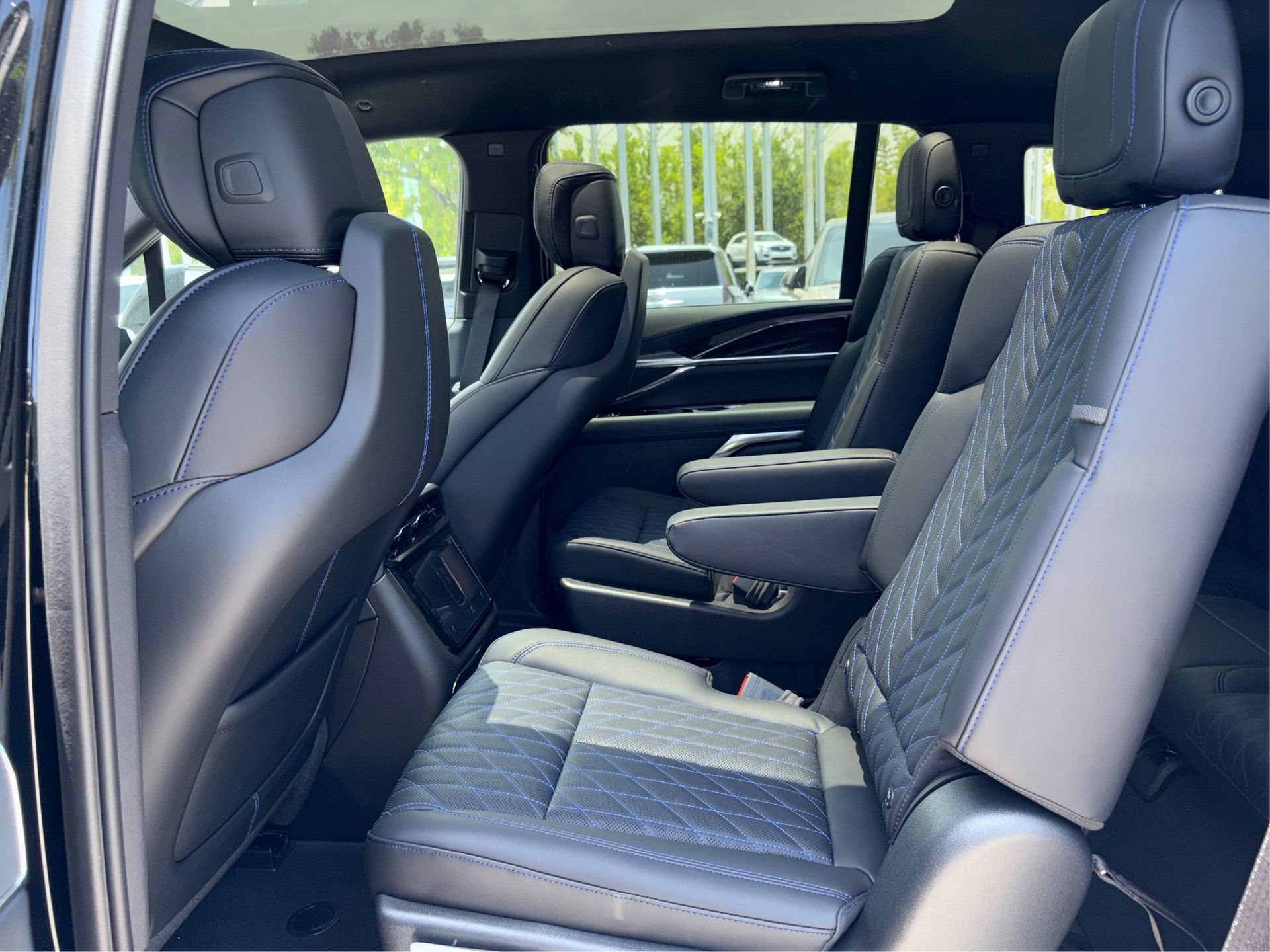 New 2026 Cadillac Escalade IQ Sport 1 AWD/4WD image 10