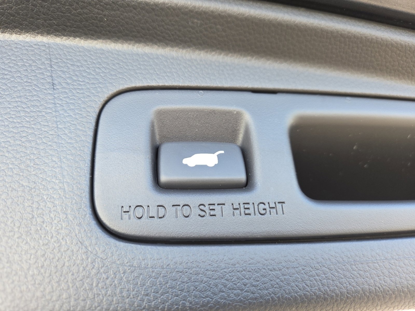 Used 2023 Honda CR-V EX-L image 22