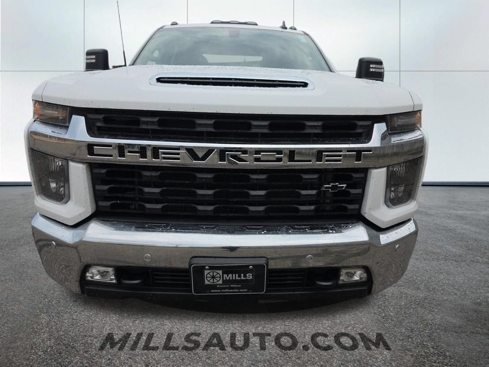 Used 2021 Chevrolet Silverado 3500 LT w/ All Star Edition AWD/4WD image 2