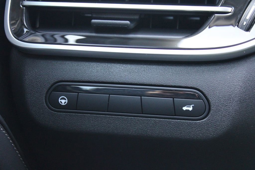 Certified 2025 INFINITI QX60 Luxe image 14