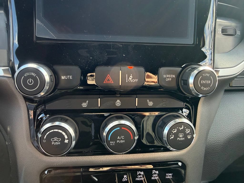 New 2026 RAM 1500 Big Horn AWD/4WD image 26