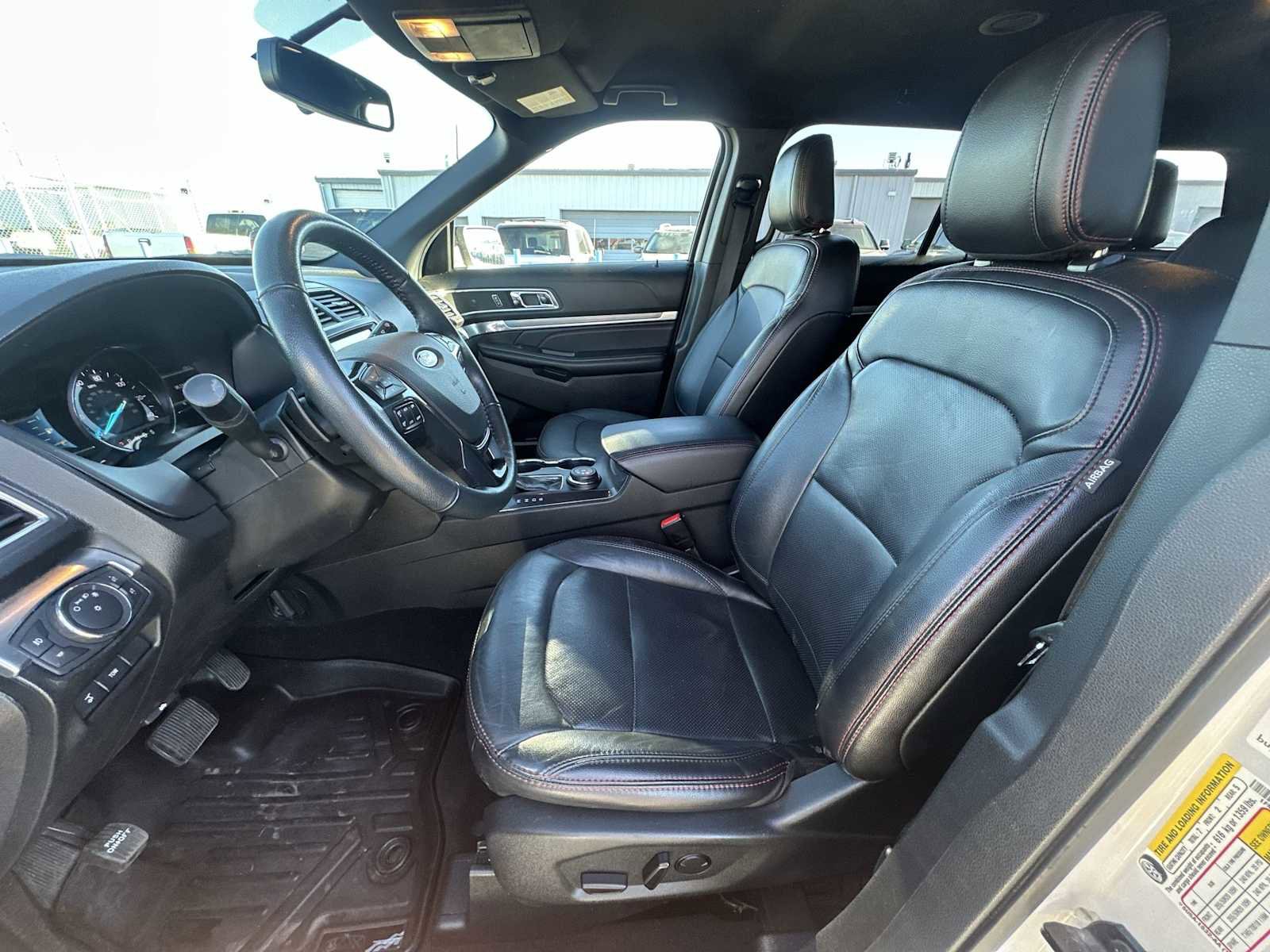Used 2019 Ford Explorer Sport image 13